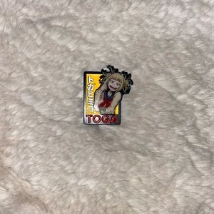 Toga pin
